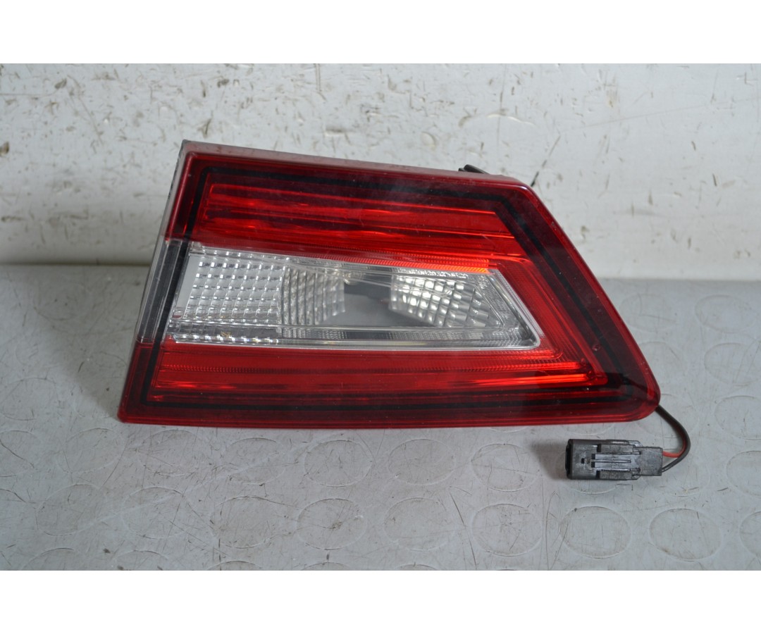Fanale stop posteriore interno DX Renault Clio IV Dal 2012 al 2021 Cod 265505796R  1635431957877