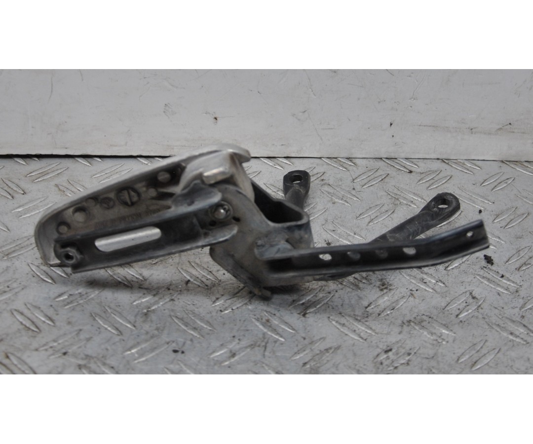 Pedale Poggiapiedi Passeggero DX Honda PCX 125 / 150 dal 2009 al 2016  1657613065835