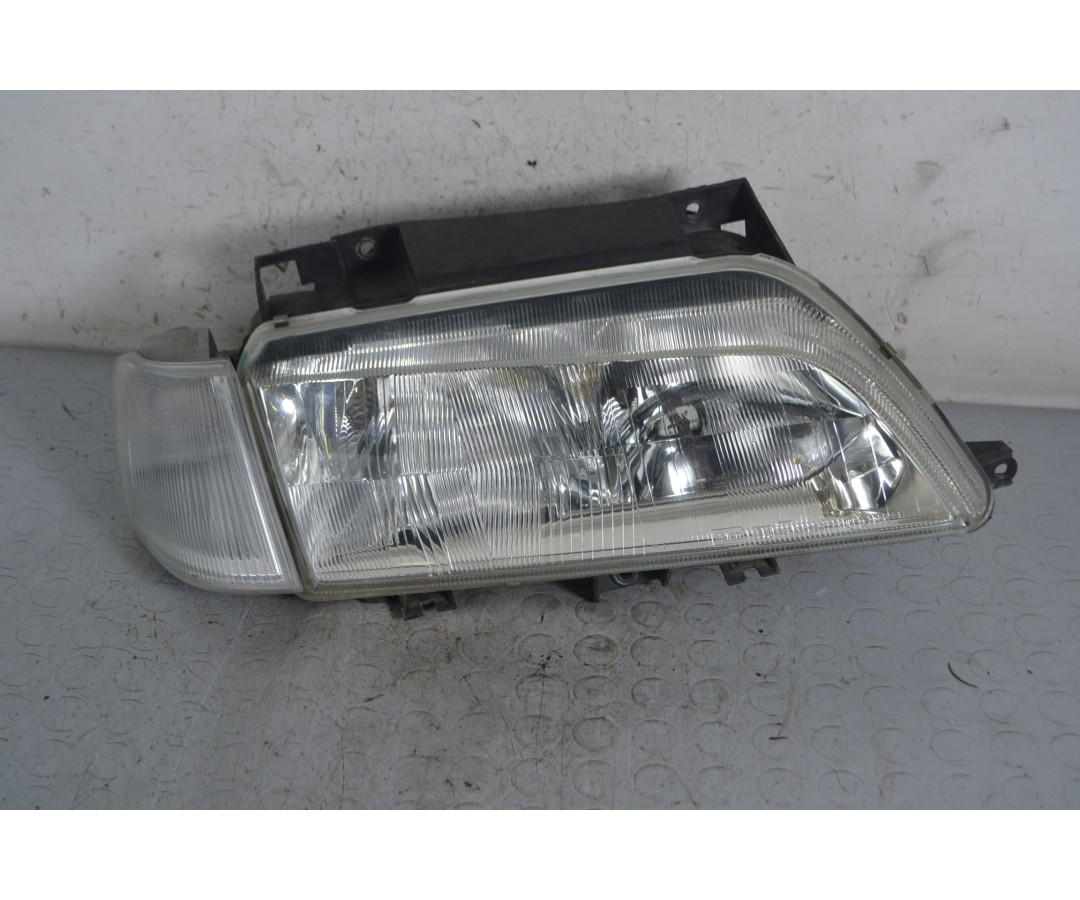 Faro e fanalino anteriore DX Citroen Xantia Dal 1993 al 2002 Cod 88205034  1660202150447