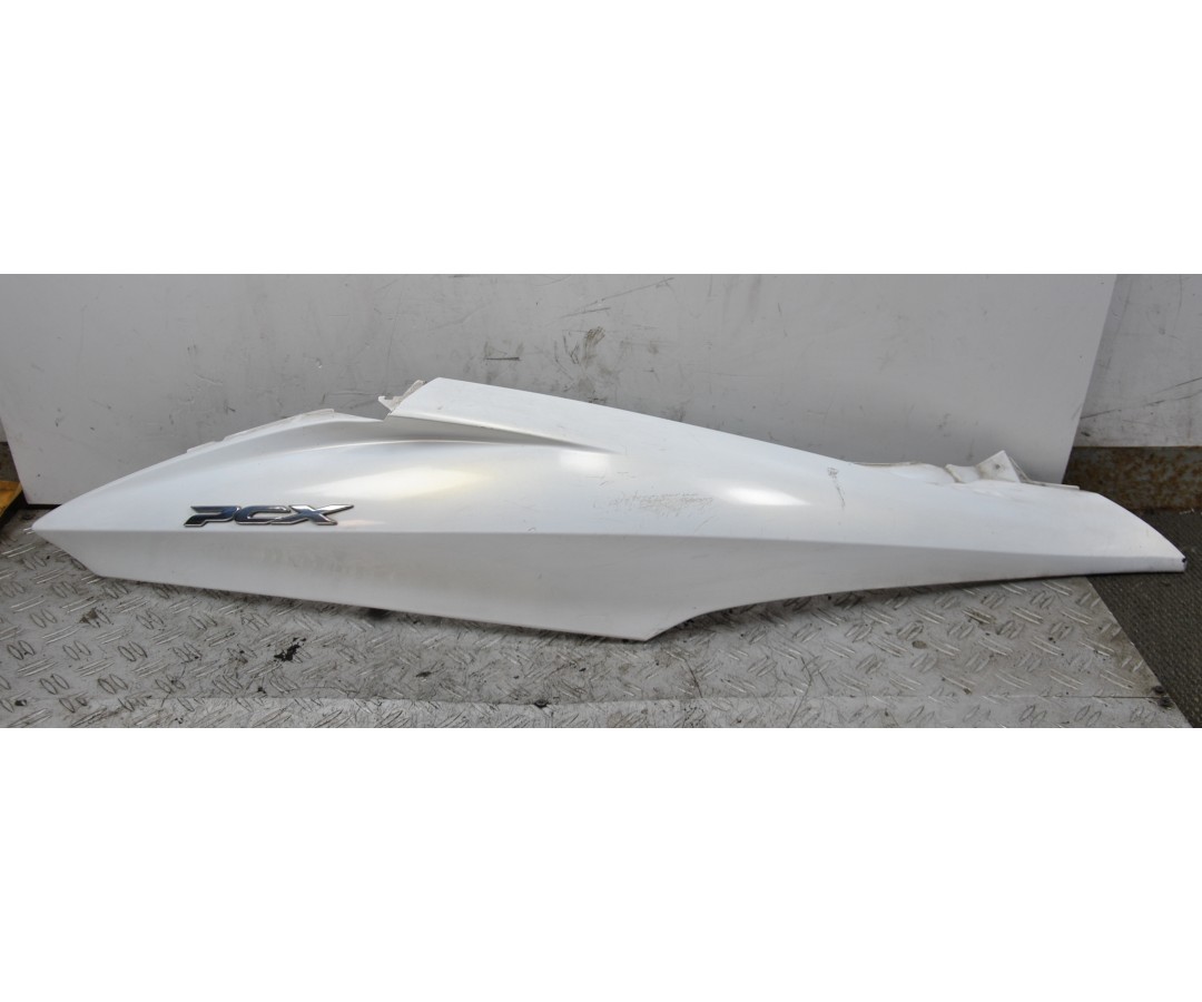 Carena Fianchetto Posteriore Laterale Destro Honda PCX 125 / 150 dal 2009 al 2016  1662389410192