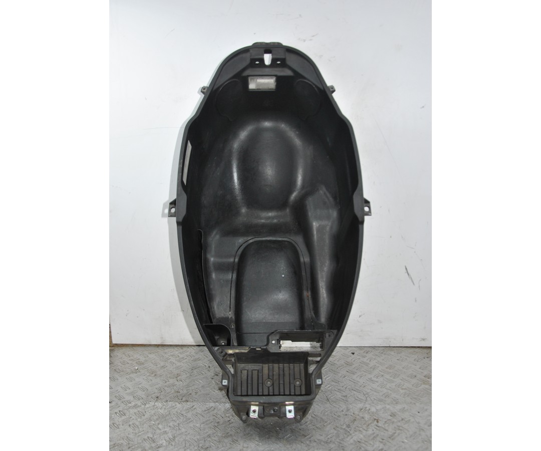 Carena Vano Sottosella Piaggio Beverly 300 dal 2011 al 2018  1663859953393