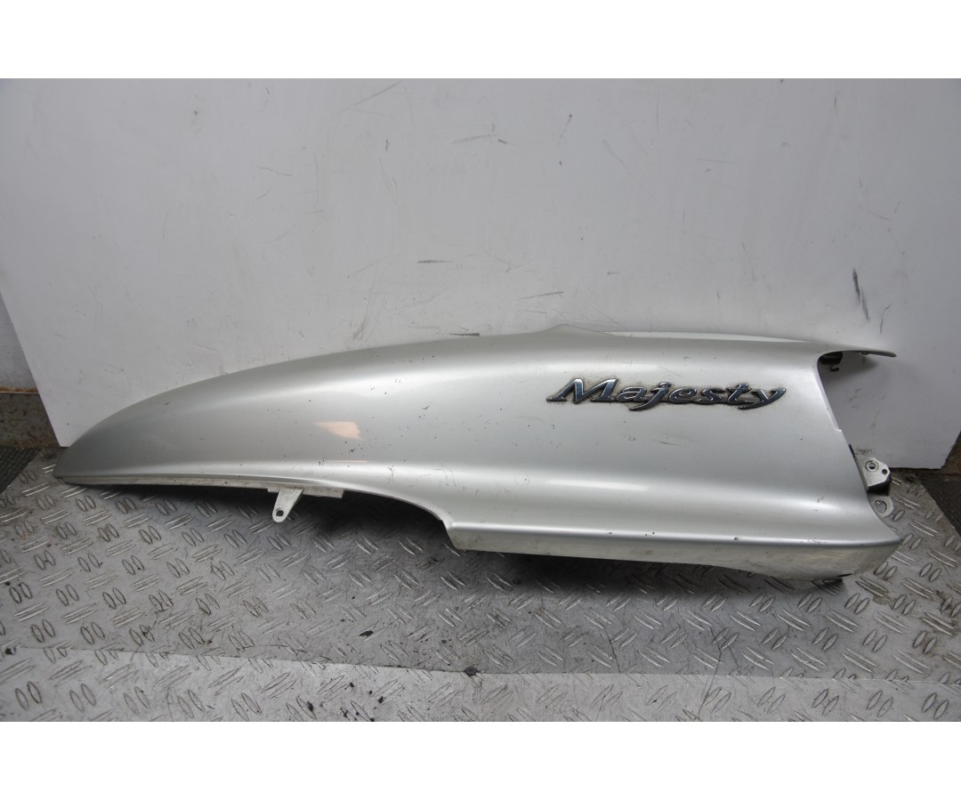 Carena Fianchetto Laterale Posteriore Sinistra Yamaha Majesty 250 dal 1999 al 2006  1664461841191