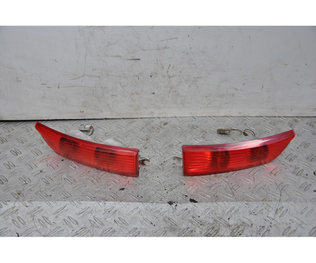 Coppia Fanali Stop Posteriori Laterale Piaggio X8 200 Dal 2004 al 2006  1666163247486
