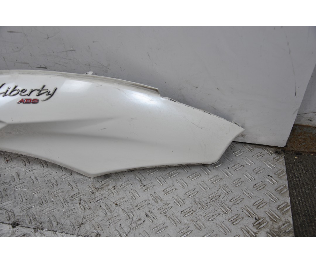 Carena Fianchetto Laterale posteriore Destro Piaggio Liberty 125 I-Get ABS dal 2016 al 2019  1666768718060