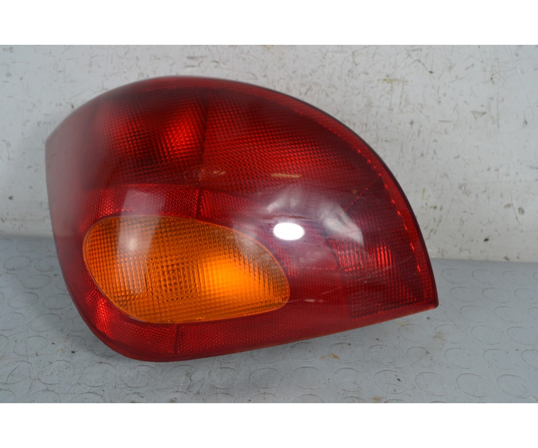 Fanale stop posteriore SX Ford Fiesta IV Dal 1995 al 2002 Cod 96FG13N004BA  1666951015570