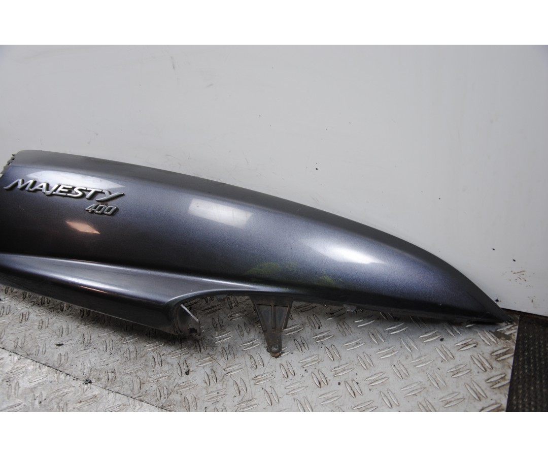 Carena Fianchetto Laterale posteriore Destro Yamaha Majesty 400 dal 2004 al 2008  1669995185353