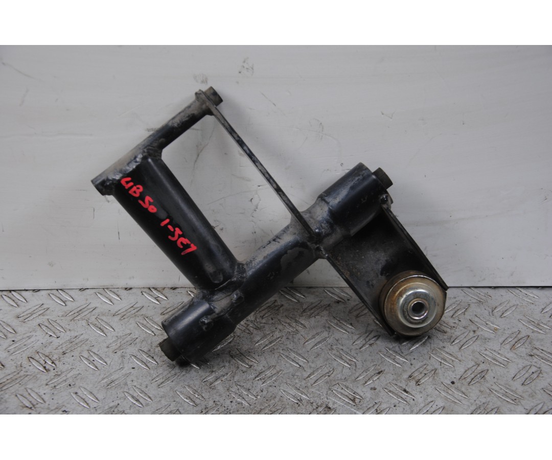 Staffa Supporto Motore Piaggio Liberty 50 I-Get dal 2016 al 2019  1671113368128