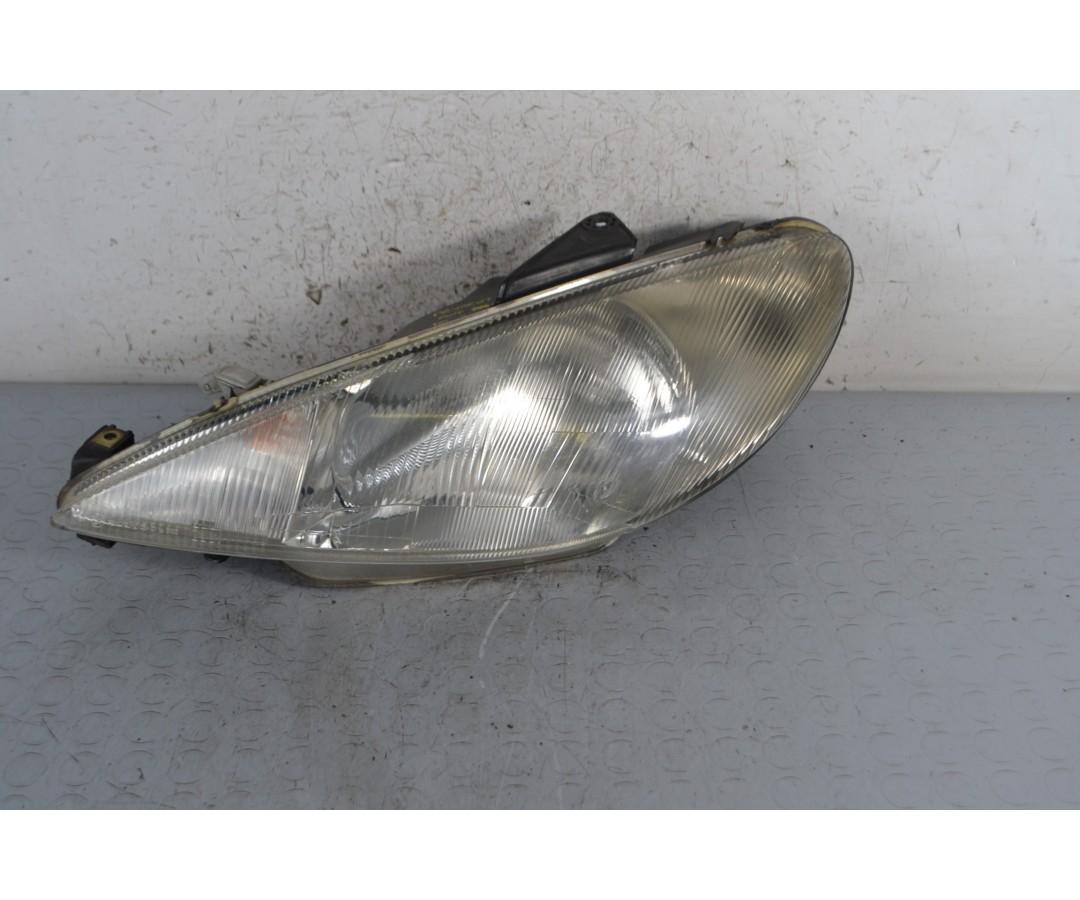 Faro Anteriore SX Peugeot 206 dal 1998 al 2012 Cod 9640559580  1671184321718