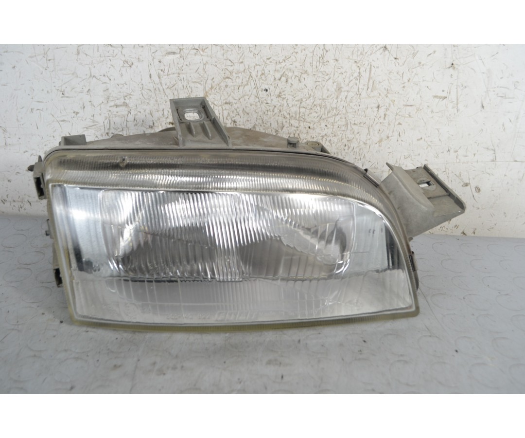 Faro fanale anteriore DX Fiat Punto 176 Dal 1993 al 1999 Cod 46402649  1671722442868