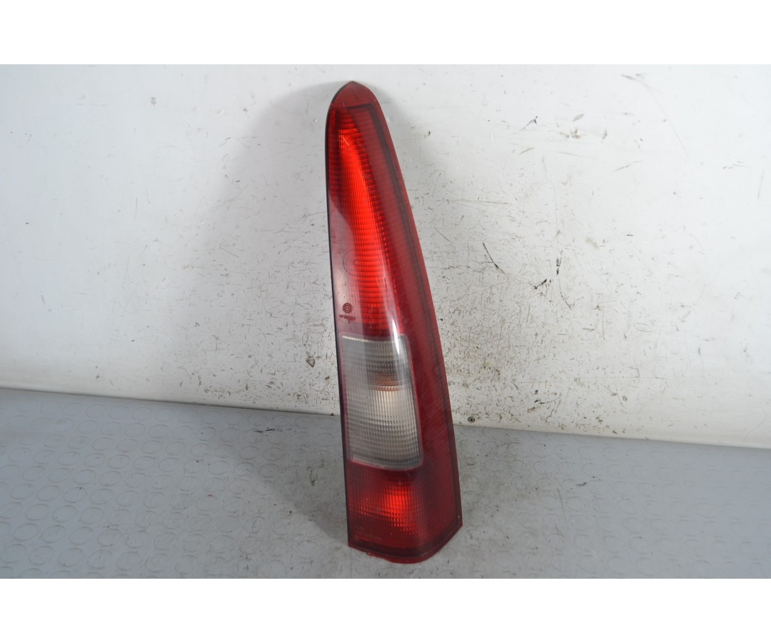Fanale Stop Posteriore DX Superiore Volvo V70 dal 1996 al 2000 Cod 9169473  1672412167061
