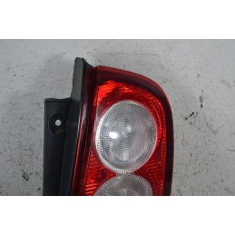 Fanale stop posteriore DX Nissan Micra k12 Dal 2002 al 2010 Cod 26550AX720  1673615132863