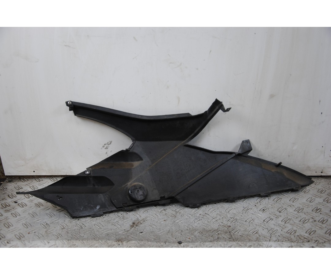 Carena Fianchetto Centrale Sinistro Malaguti Madison 250 RS Dal 2004 al 2006  1674553510072