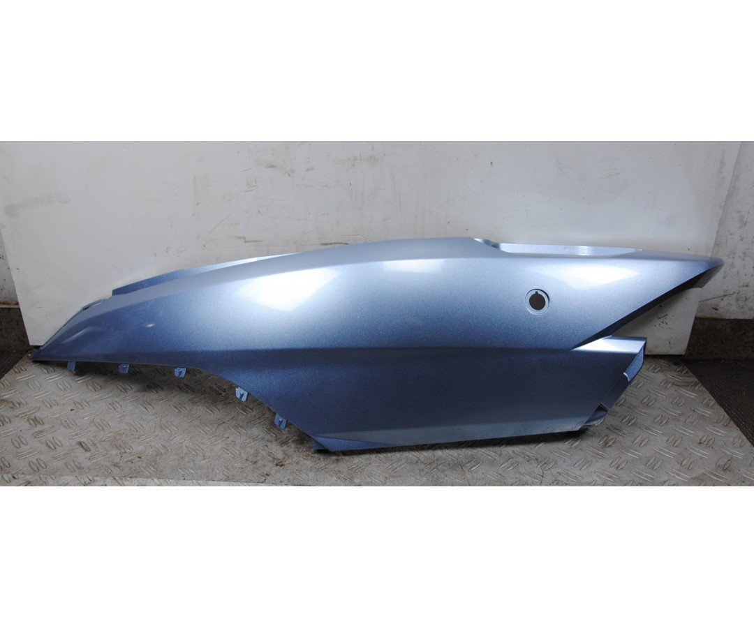Carena Fianchetto Posteriore SX Suzuki Burgman 150 dal 2005 al 2006 Fondo Di Magazzino  1676019417154