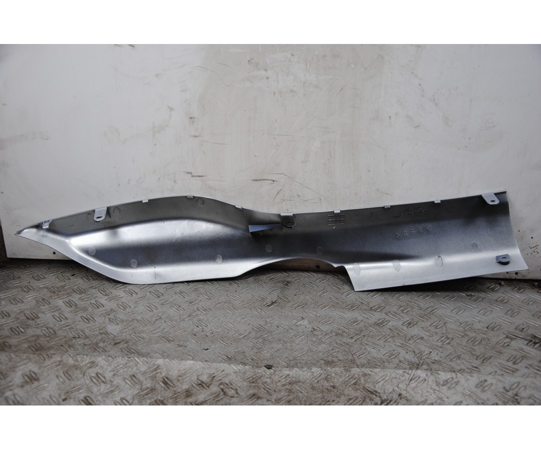 Carena Fianchetto Laterale Sx MBK Skyliner 125 Yamaha Majesty 125 dal 2000 al 2006 COD : 5GM-2171L-00-P4  1676888503996