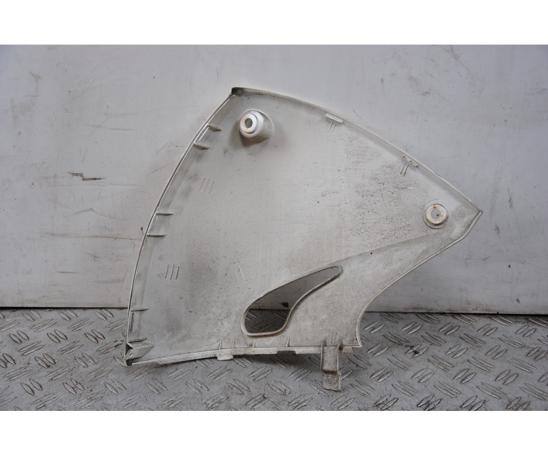 Carena Fianchetto Laterale Destro Honda Chiocciola @ 125 / 150 dal 2000 al 2006  1677757174996