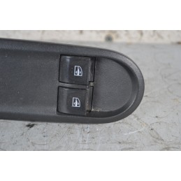 Pulsantiera alzacristalli anteriore SX Dacia Duster Dal 2010 al 2017 Cod 809604296R  1677834249968