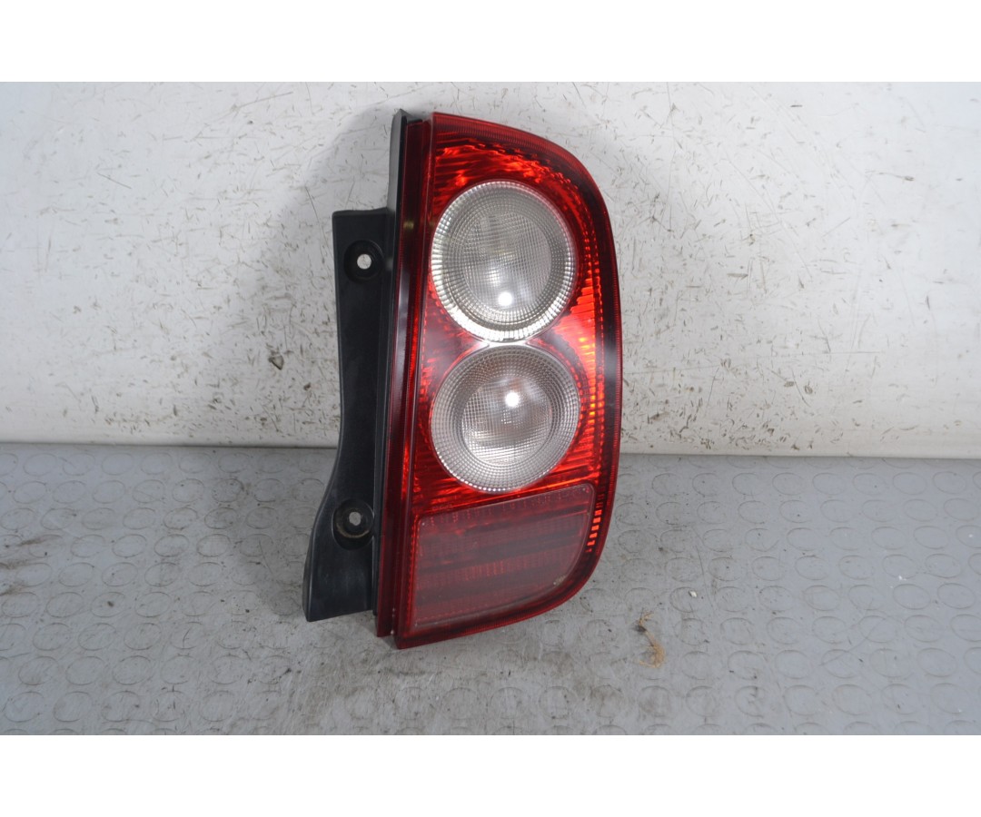 Fanale stop posteriore DX Nissan Micra K12 Dal 2002 al 2010 Cod 26550AX720  1678700250781