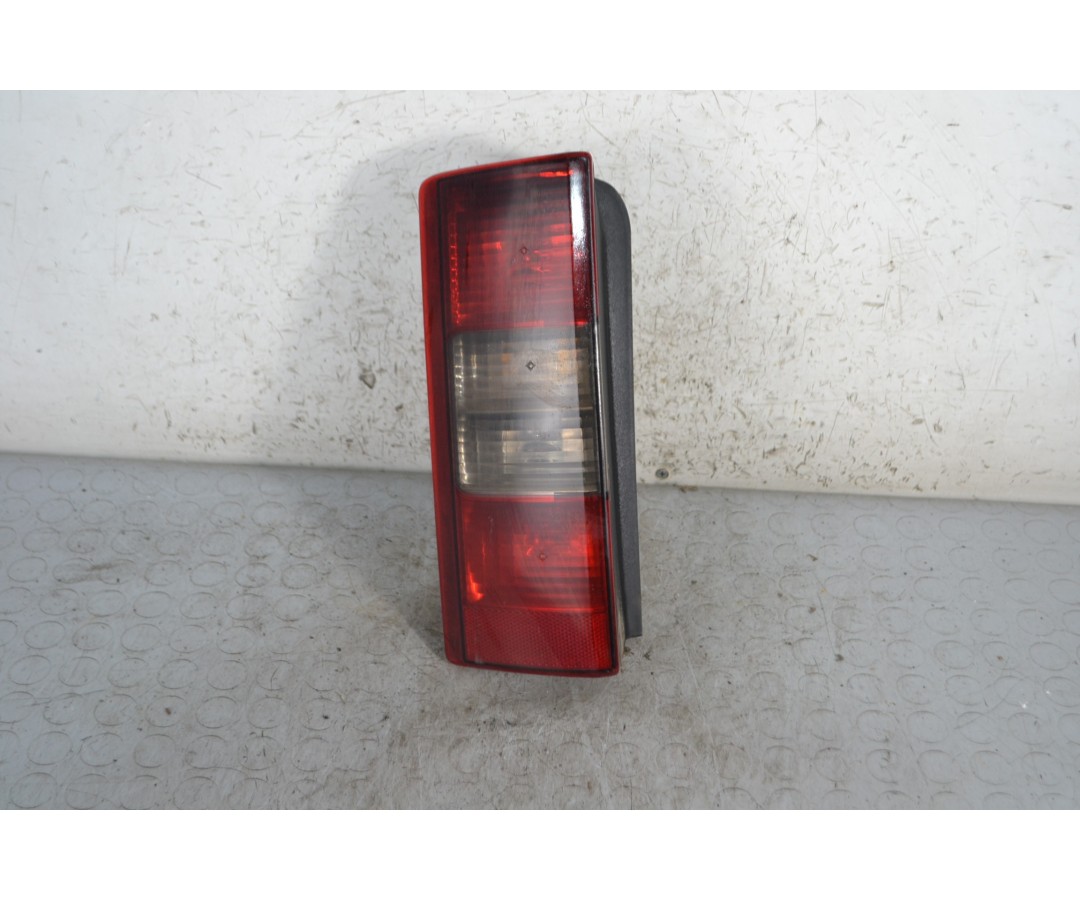 Fanale Stop Posteriore SX Opel Combo C dal 2001 al 2011 Cod 9199760  1678789214162