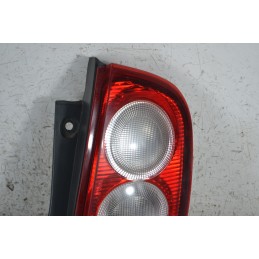 Fanale stop posteriore DX Nissan Micra K12 Dal 2002 al 2010 Cod 26550AX720  1678806093992