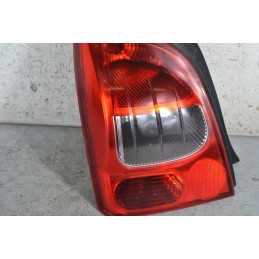 Fanale Stop Posteriore SX Renault Twingo II dal 2007 al 2014 Cod 8200387888  1678890103775