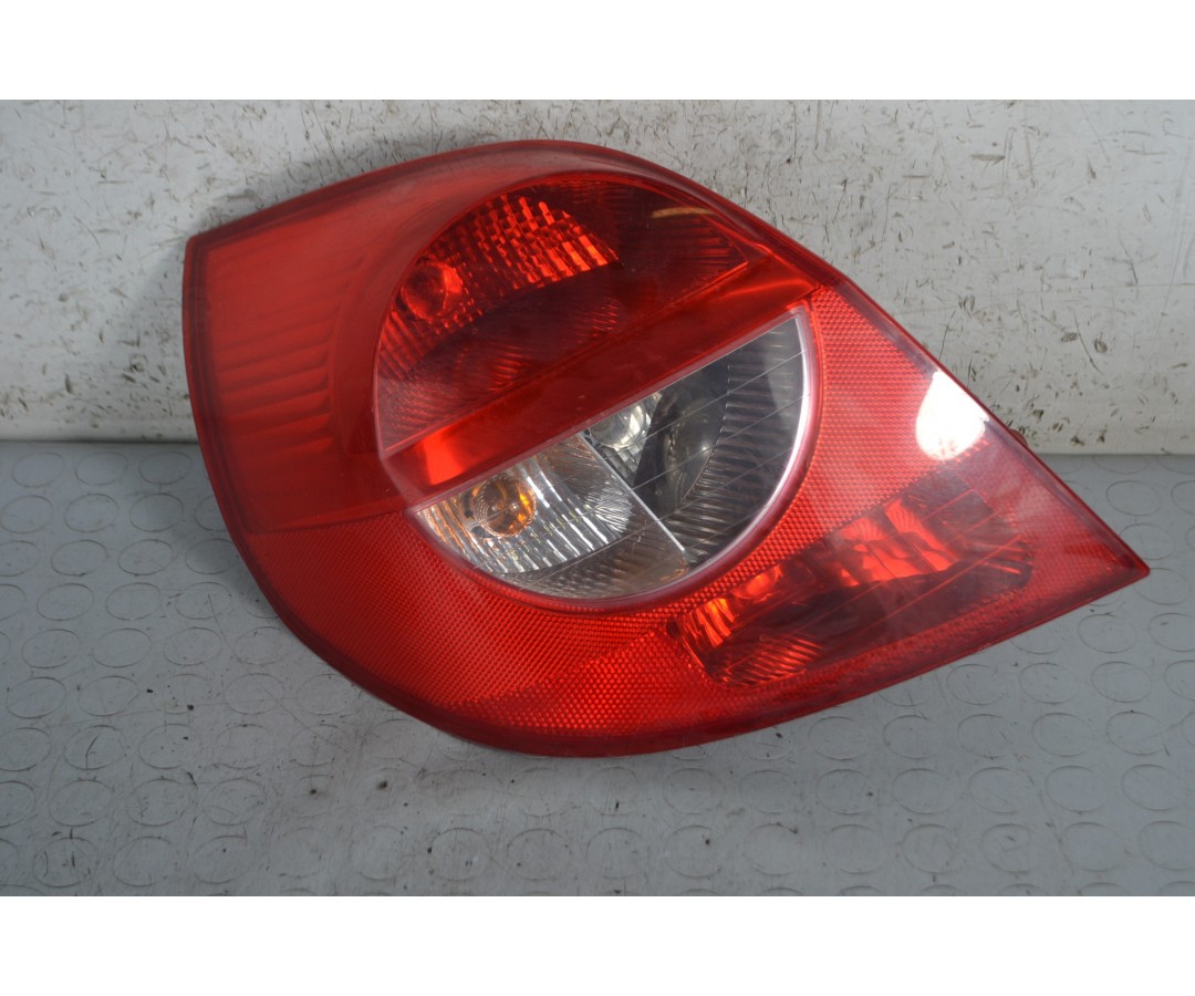 Fanale Stop posteriore SX Renault Clio III dal 2005 al 2013 Cod 89035086  1678982372072