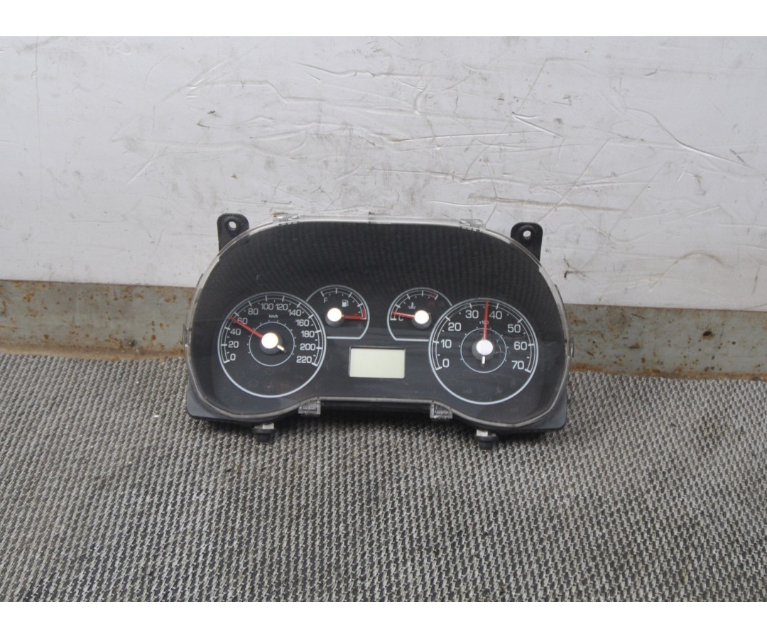 Strumentazione contachilometri completa Fiat Grande Punto dal 2005 al 2018 Cod 5550011005  2400000080602