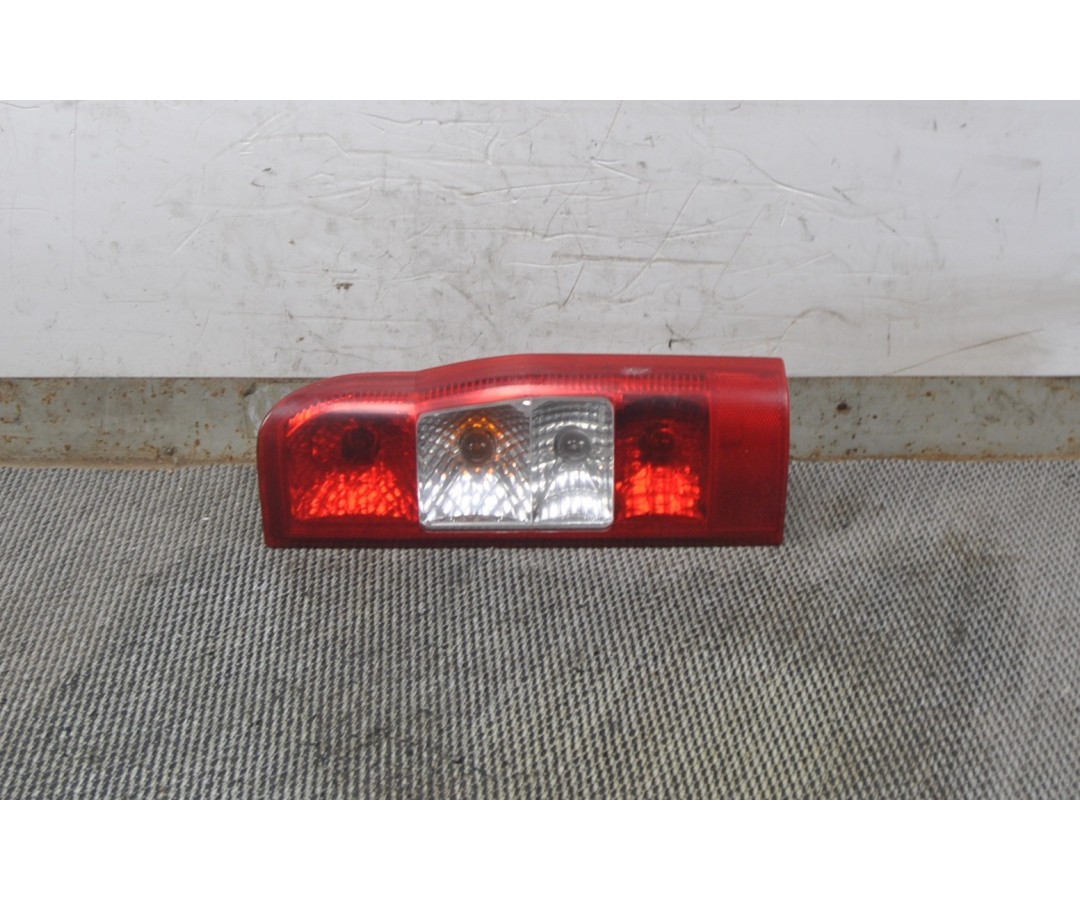Fanale posteriore stop DX Ford Transit MK7 dal 2006 al 2014 codice : 6C11-13N004-04  2400000080626