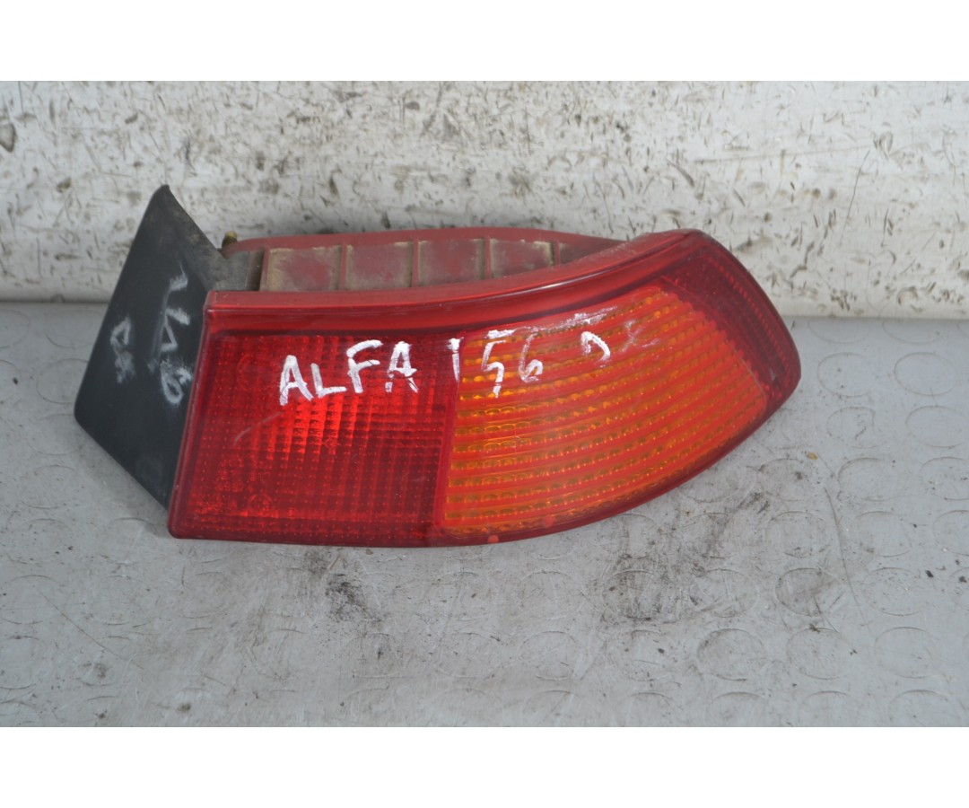 Fanale Stop Posteriore Esterno DX Alfa Romeo 145 dal 1994 al 2001 Cod 36380748  1680851363371