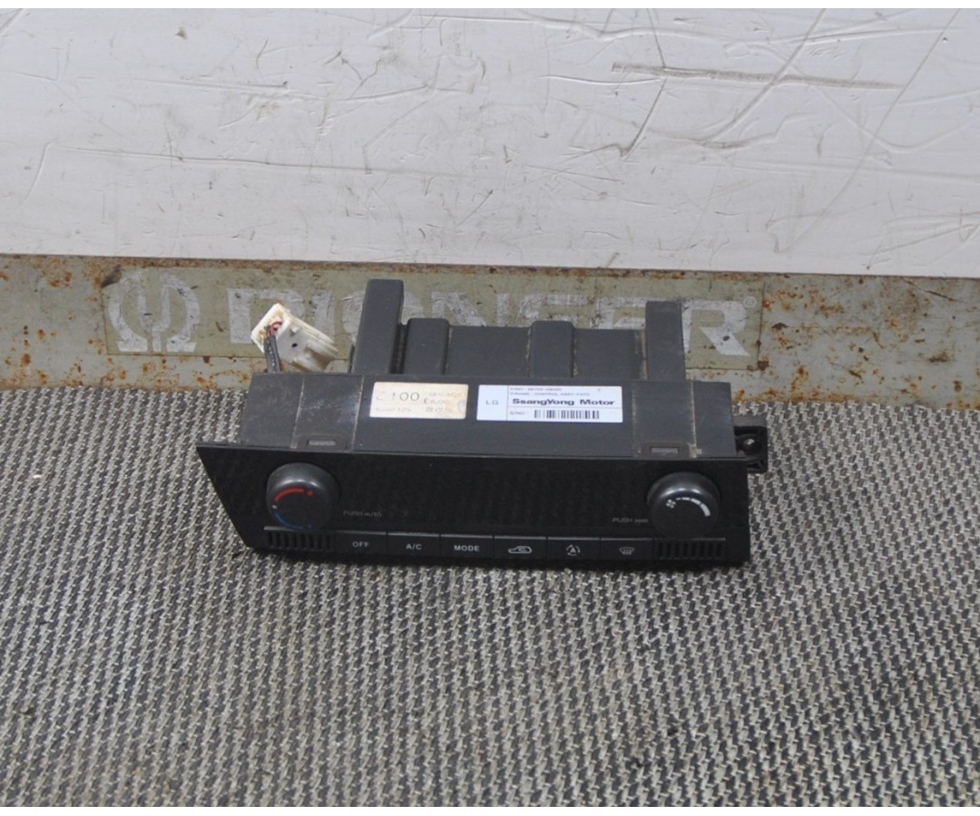 Comando clima climatronic Ssangyong Actyon Dal 2006 al 2018 cod : 68700-09020  2400000082057
