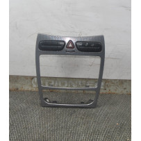 Rivestimento cruscotto centrale Mercedes CLK W209 dal 2002 al 2010  2400000083009