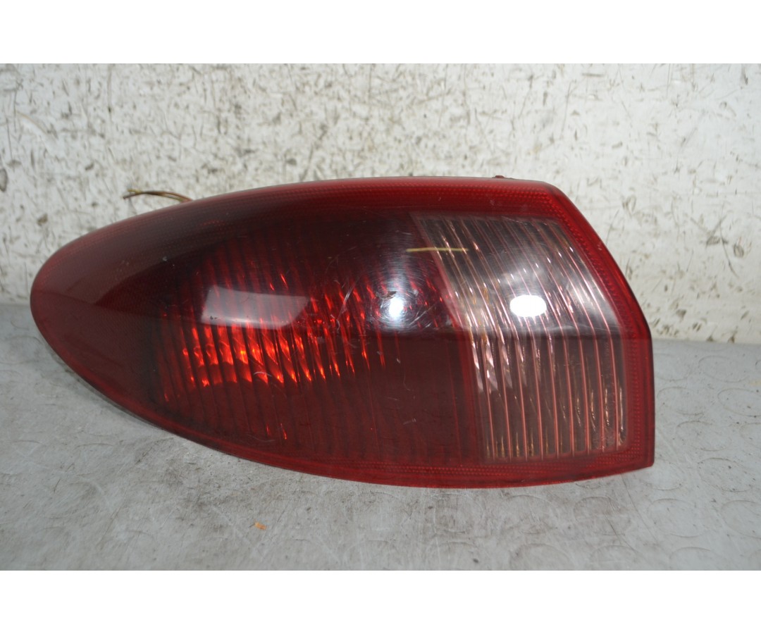 Fanale stop posteriore esterno SX Alfa Romeo 147 Dal 2000 al 2010 Cod 46556349  1681813899273