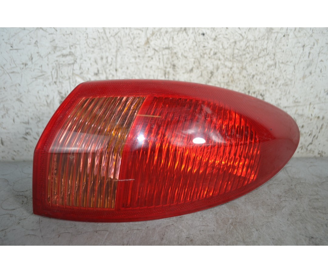 Fanale stop posteriore esterno DX Alfa Romeo 147 Dal 2000 al 2010 Cod 46556347  1681827346138