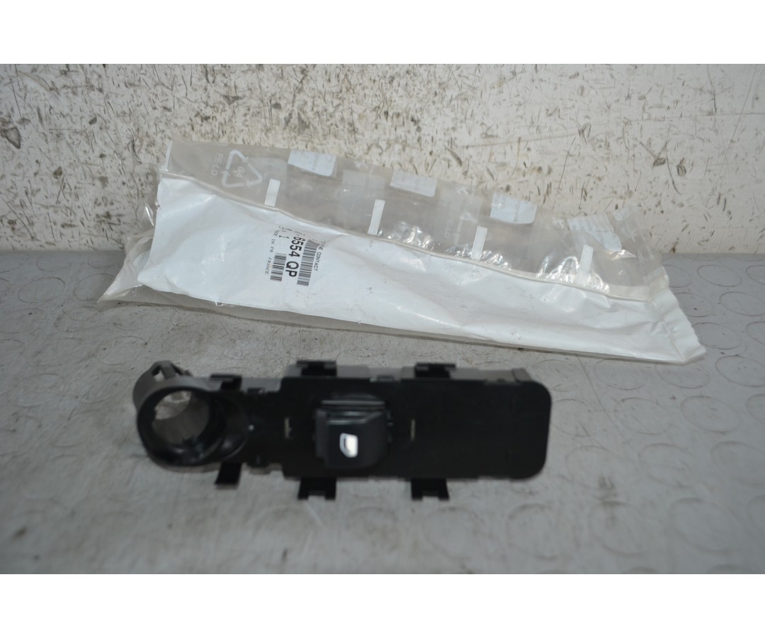 Pulsante alzavetro anteriore DX Peugeot 207 Dal 2006 al 2015 Cod 6554QP  1682664537437