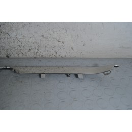 Barra cromata griglia anteriore Honda CR-V Dal 2006 al 2012 Cod 71126-SWW-E31  1682672623672