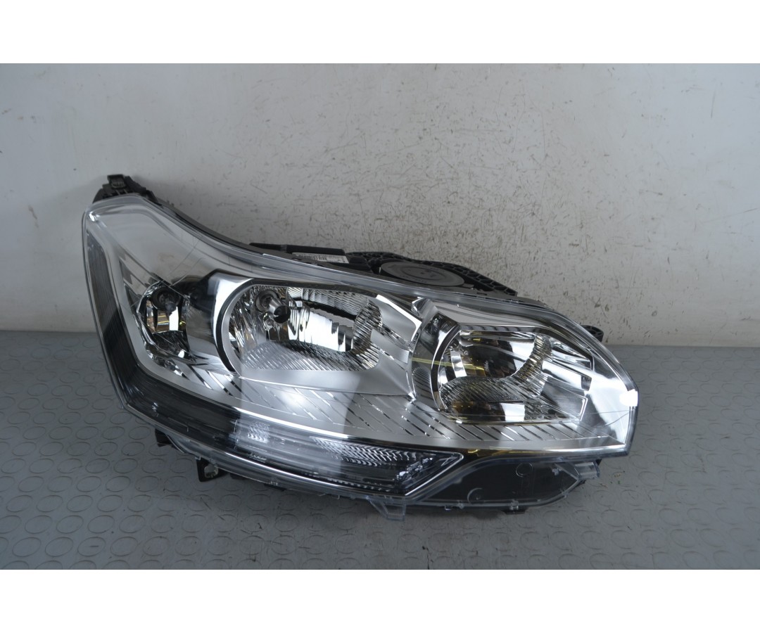 Faro fanale anteriore DX Citroen C5 Dal 2008 al 2017 Cod 9684845280  1682694807098