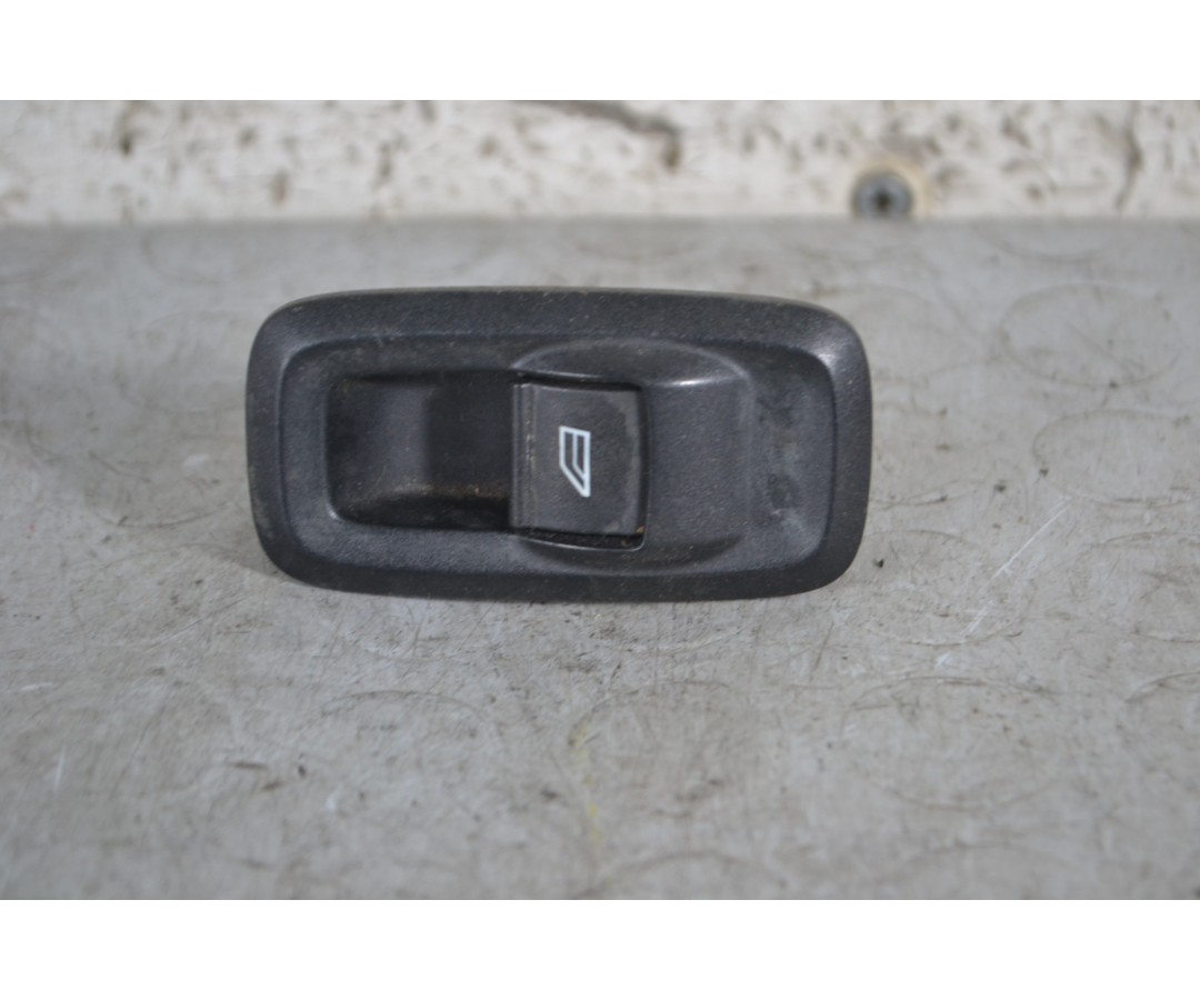 Pulsantiera Alzacristalli Anteriore DX Ford Fiesta VI dal 2008 al 2017 Cod 8a6t-14529-aa  1683905130929
