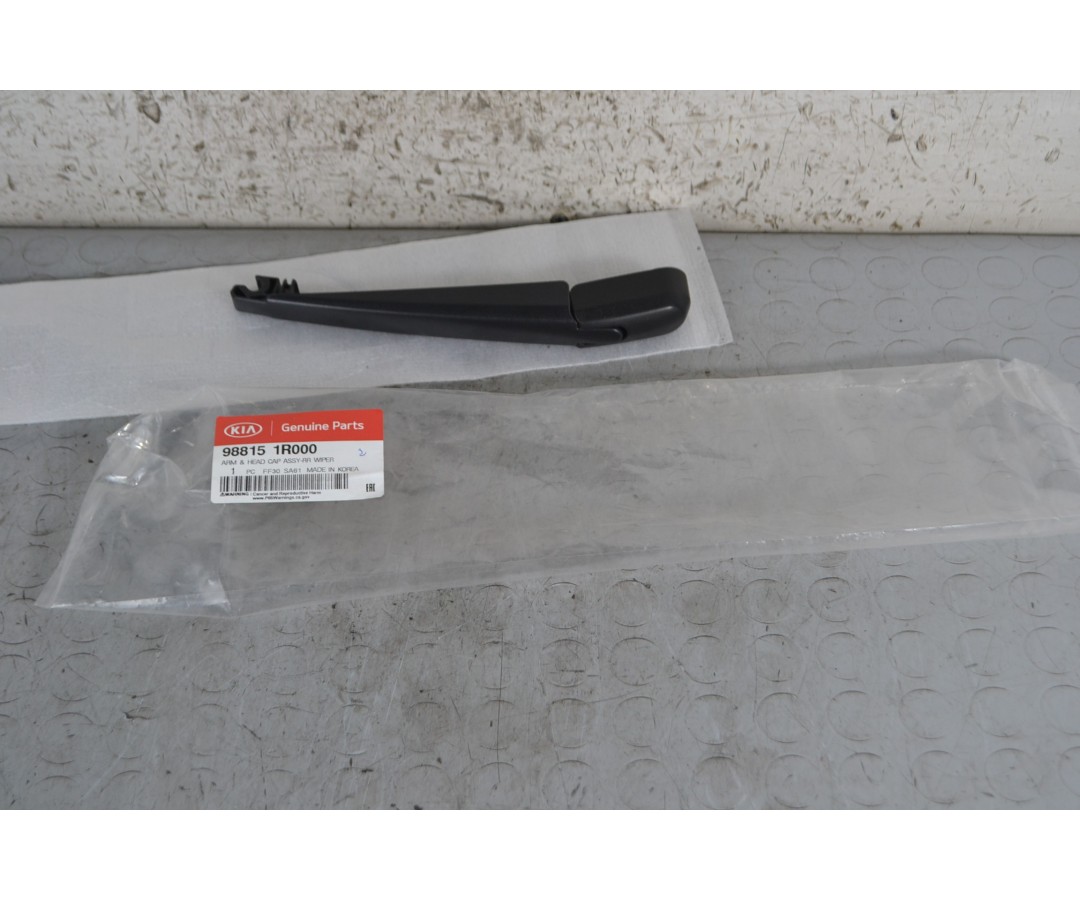 Braccio Tergicristallo Posteriore Kia Soul dal 2014 al 2019 Cod 988151r000  1685455640545