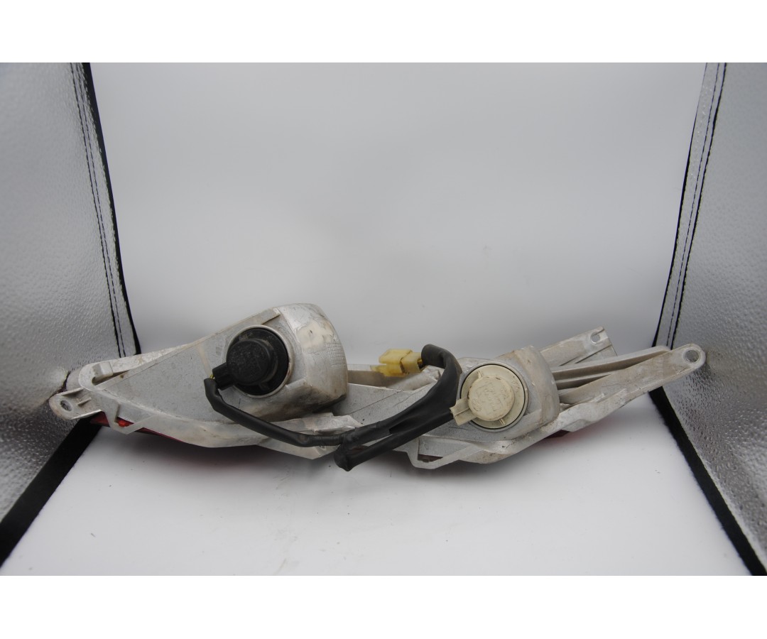 Fanale Stop Posteriore Destro DX Honda Pantheon 125 / 150 4t Dal 2003 al 2006  1685528357981