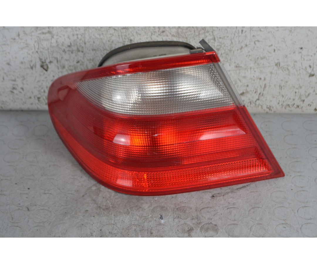 Fanale Stop Posteriore SX Mercedes CLK W208 dal 1997 al 2003 Cod 147859  1686839602807