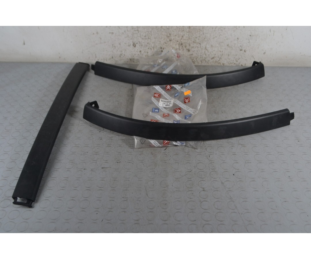 Set Modanature Paraurti Anteriore Citroen C3 II dal 2009 al 2016 Cod 7414pl  1687949820495
