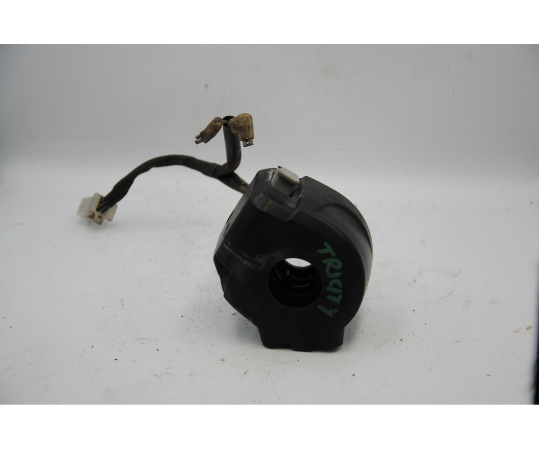 Commutatore Devioluci Destro Yamaha Tricity 125 dal 2014 al 2020  1689328937510