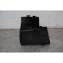 Carena Vano Batteria Kymco Xciting 250 Dal 2005 al 2008 COD 50325-LBA2-E000  1689754512480