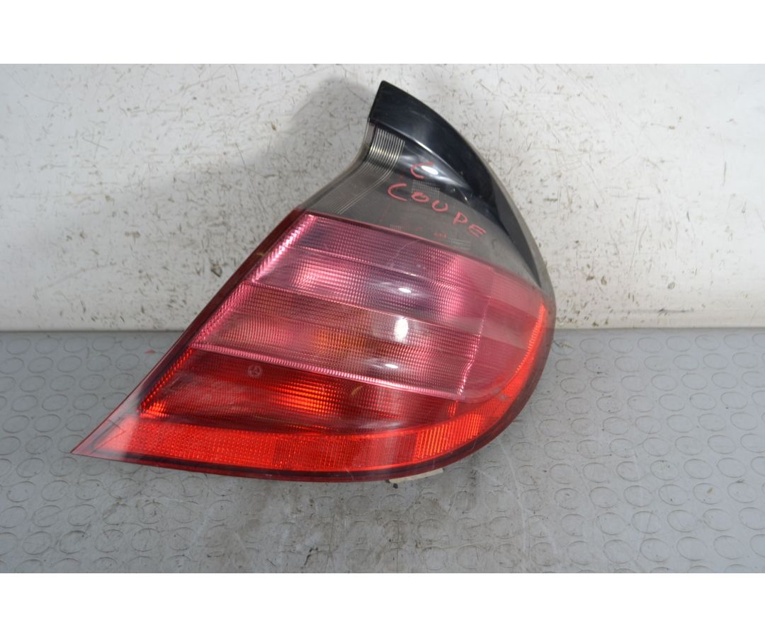 Fanale stop posteriore DX Mercedes Classe C Sportcoupe W203 Dal 2000 al 2008 Cod 7151631-00  1691396985485