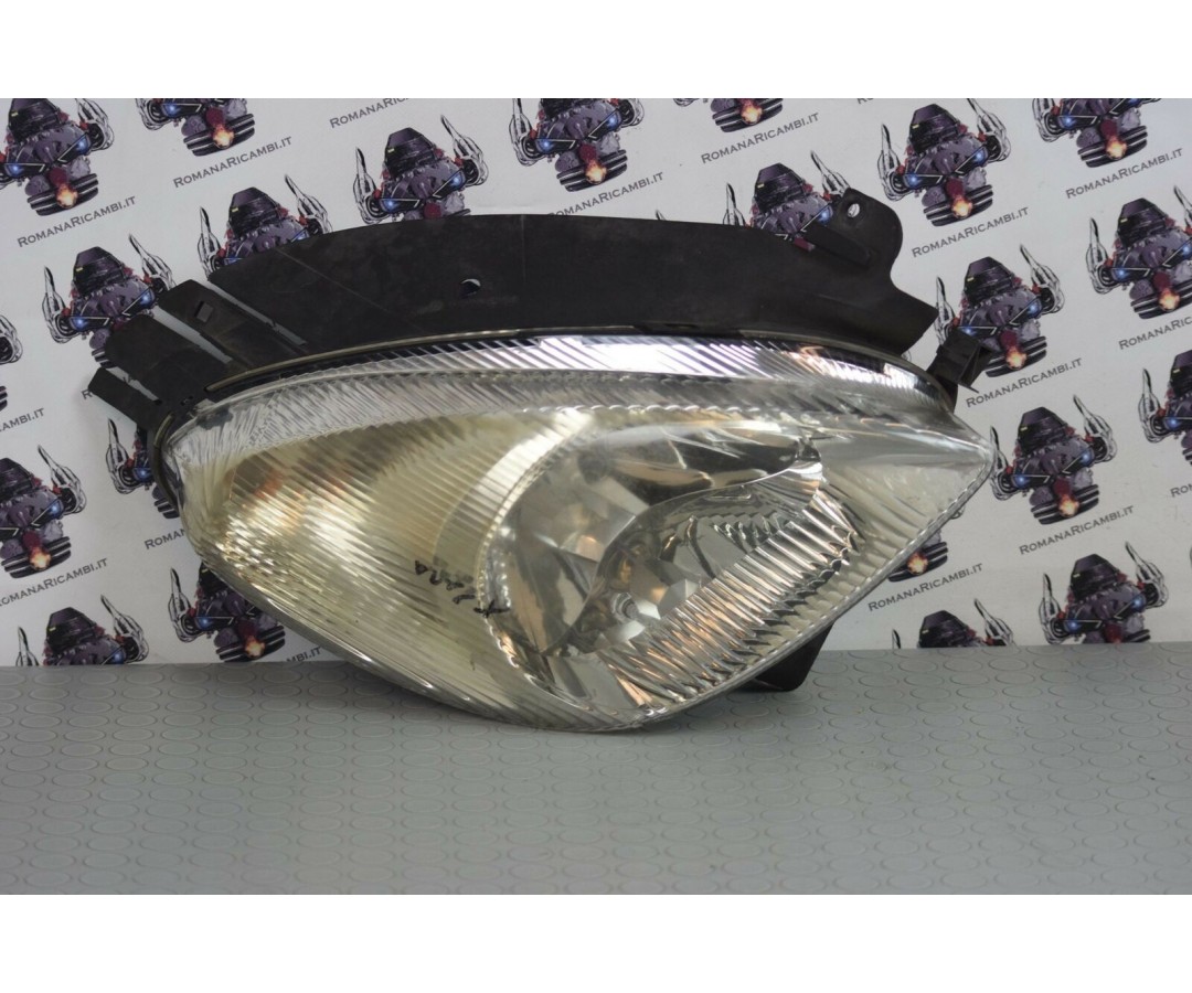Faro anteriore DX Destro Citroen Xsara Picasso dal 1999 al 2012 oe 6205W0  2411111138267