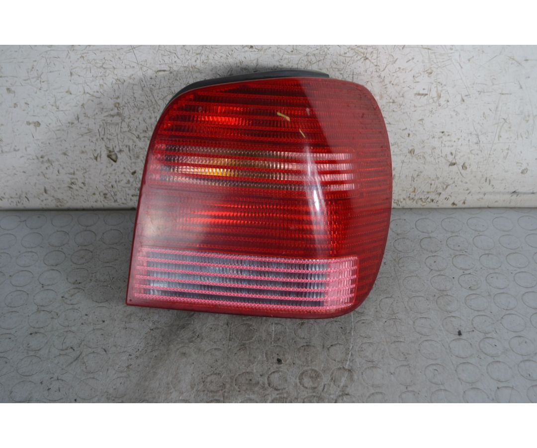 Fanale Stop Posteriore DX Volkswagen Polo 6N2 dal 1999 al 2001 Cod 6N0945096H  1694079559577