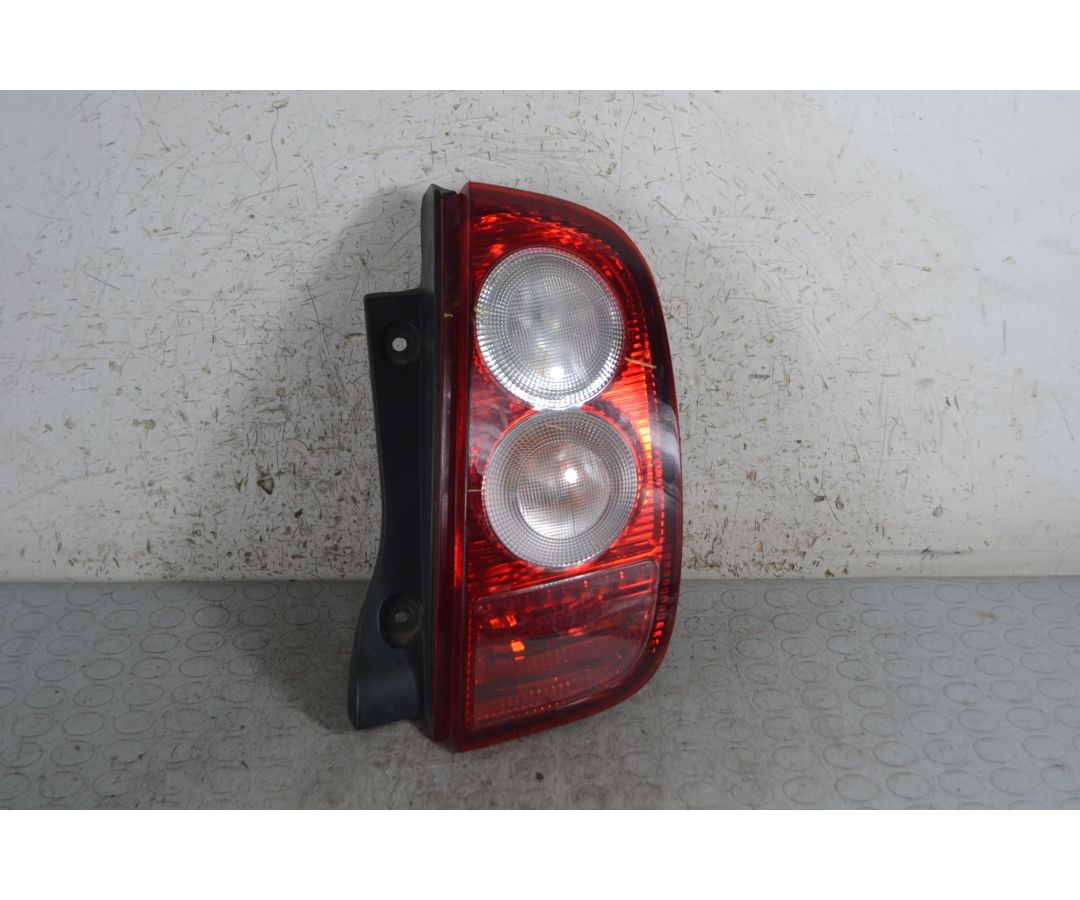 Fanale stop posteriore DX Nissan Micra K12 Dal 2002 al 2010 Cod 26550AX720  1694614513965