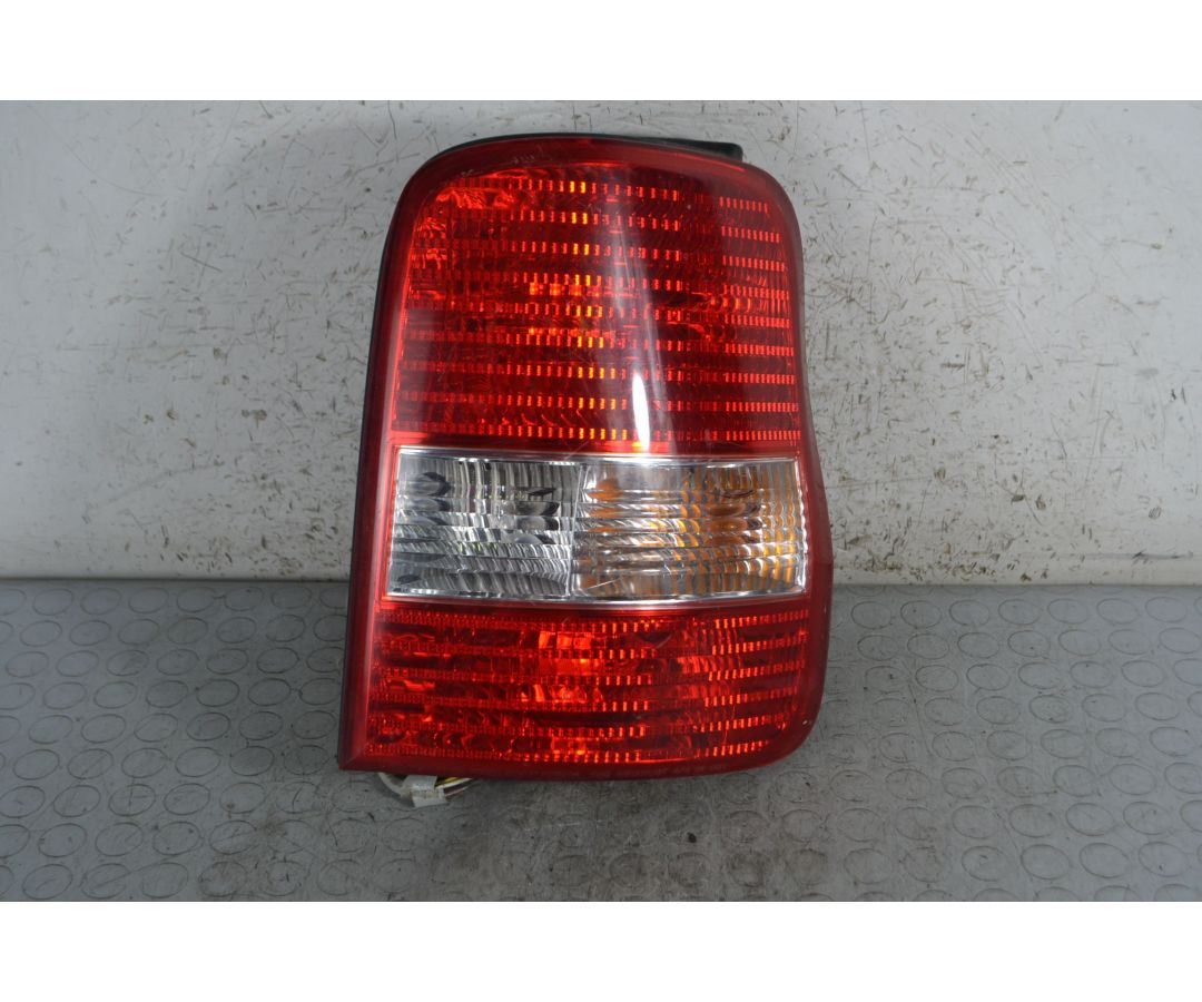 Fanale Stop Posteriore DX Kia Carnival dal 2002 al 2006 Cod 1k53a-51140  1694615237938