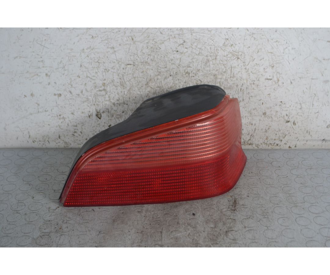 Fanale Stop Posteriore DX Peugeot 106 dal 1996 al 2004 Cod 6351G6  1694675761121