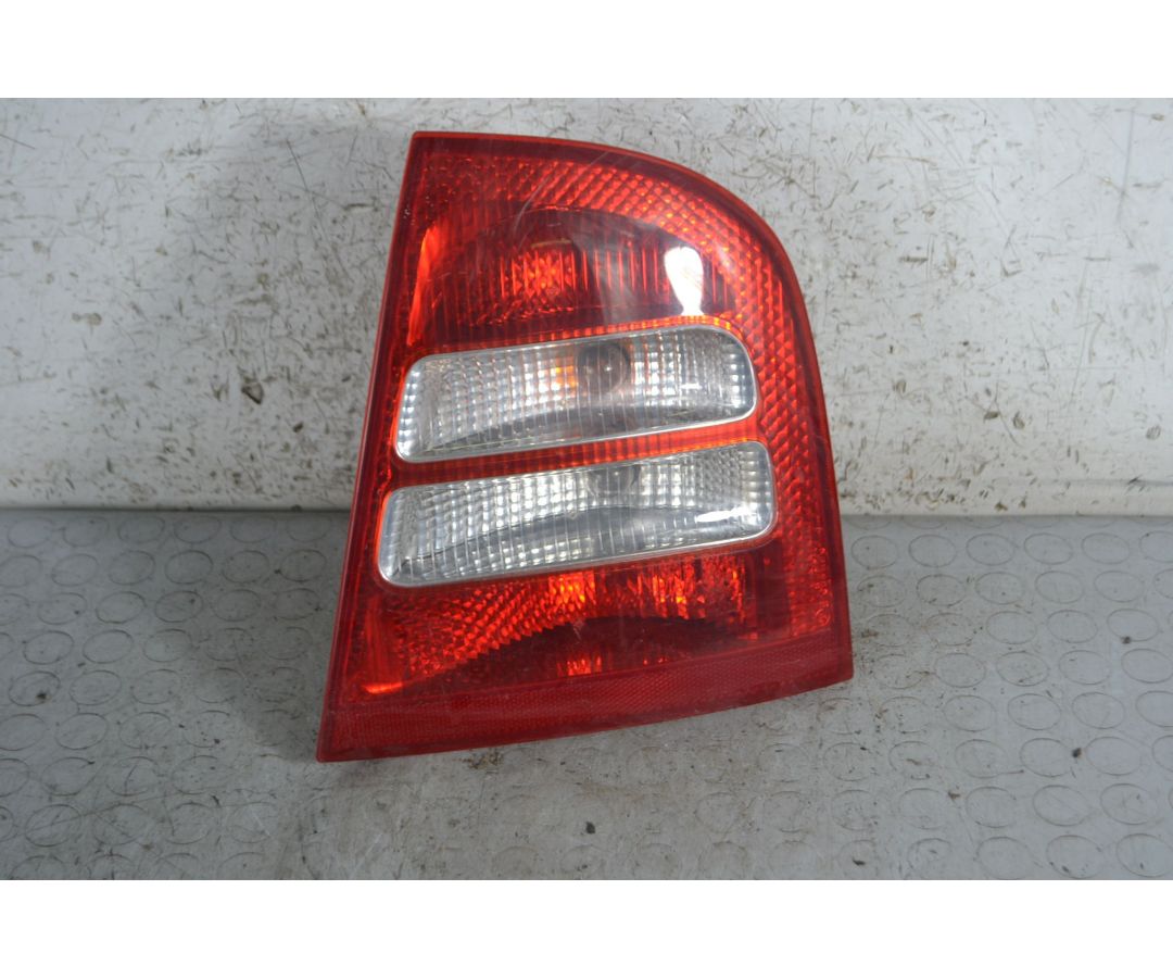 Fanale stop posteriore DX Skoda Octavia Dal 1996 al 2004 Cod 1U6945096  1695029000040