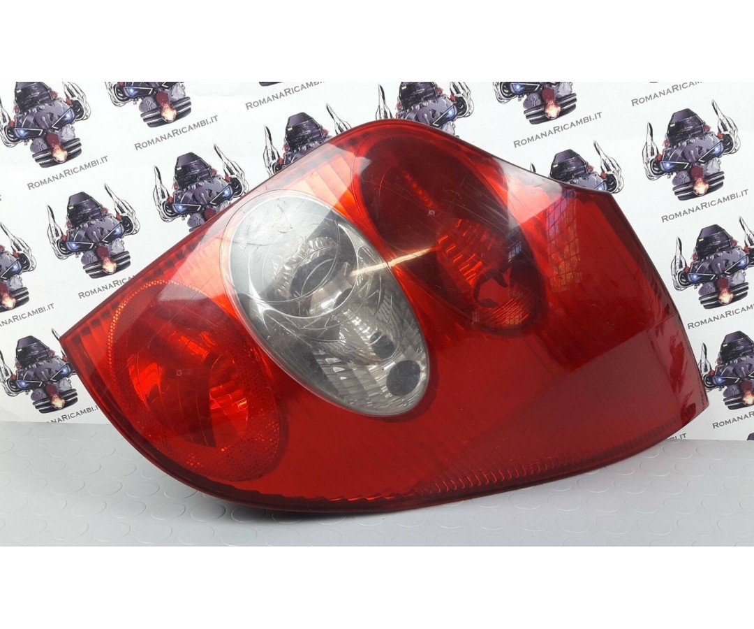 Fanale stop posteriore DX Renault Laguna II GranTour SW dal 2001 al 2007 cod: 8200002472  2411111139752